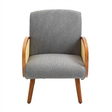 Elegante sillón con reposabrazos de ratán