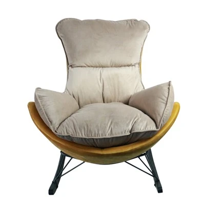 Sillón mecedora interior